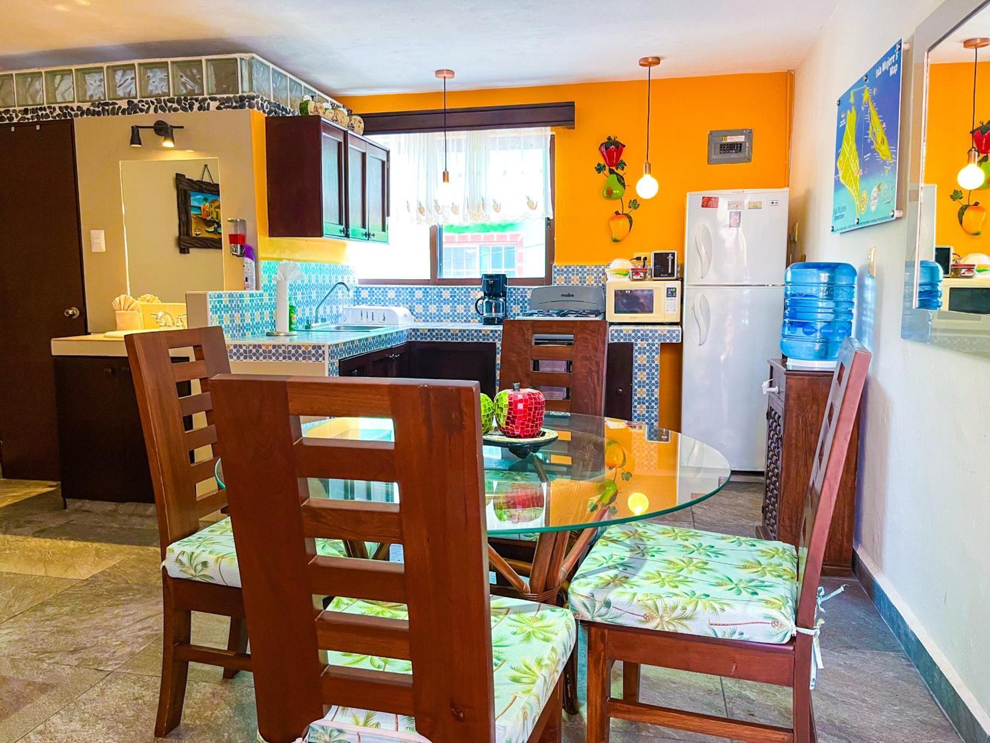 Cande'S Apartments Isla Mujeres Zewnętrze zdjęcie
