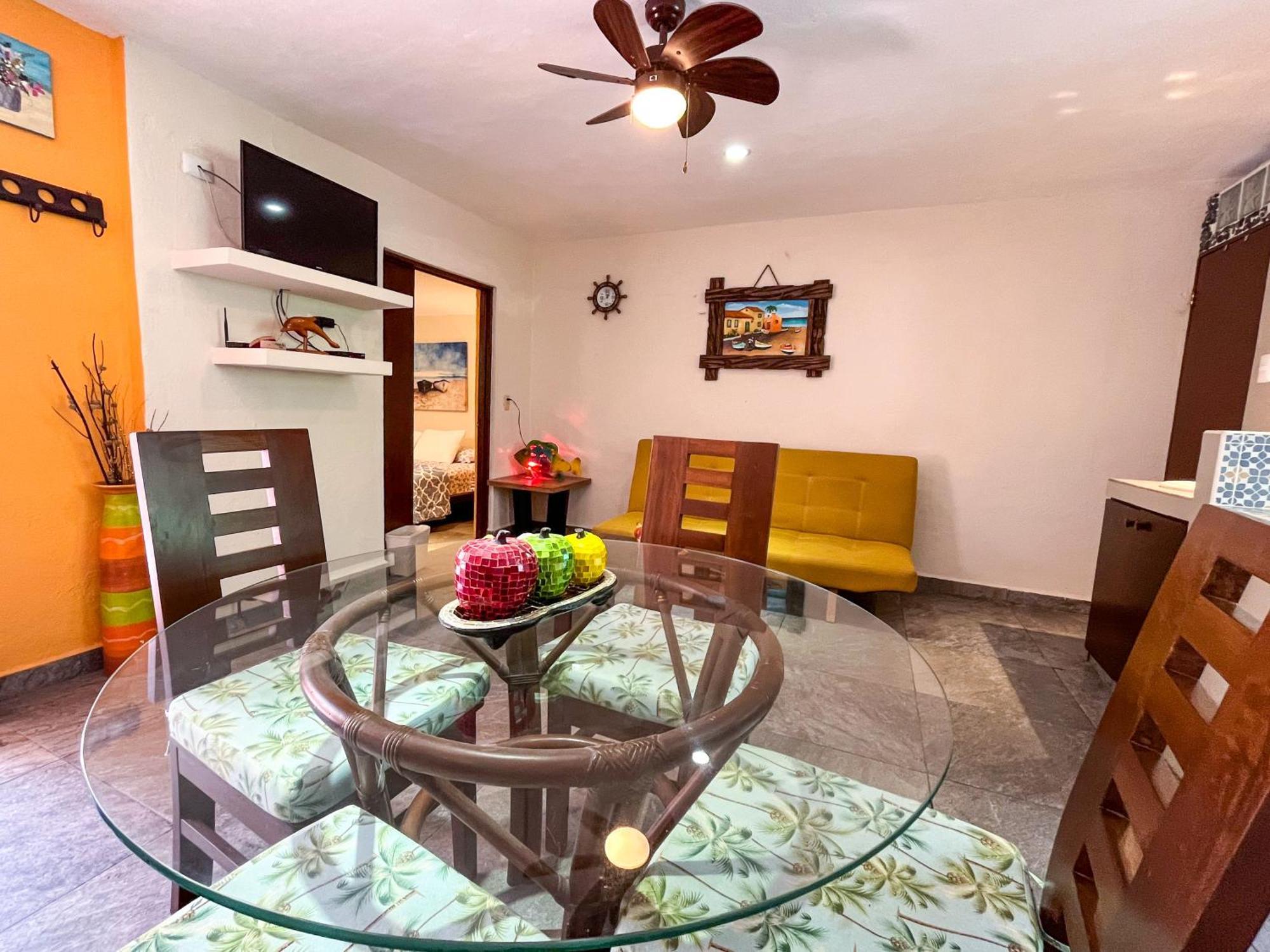 Cande'S Apartments Isla Mujeres Zewnętrze zdjęcie