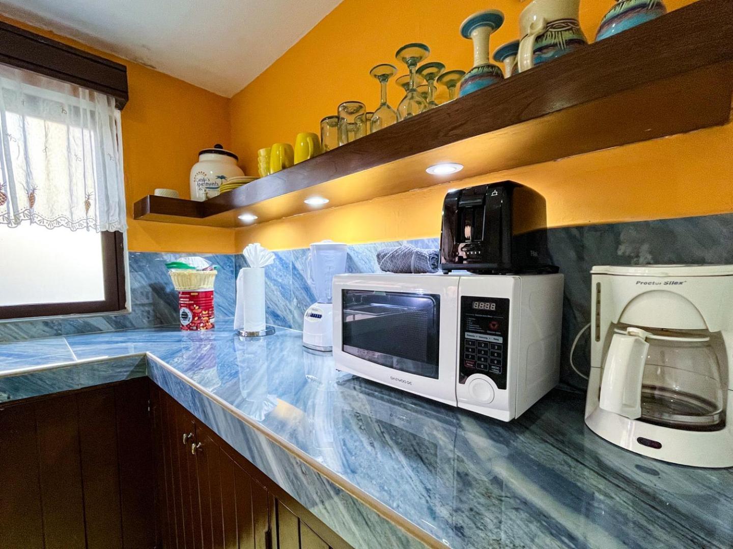 Cande'S Apartments Isla Mujeres Zewnętrze zdjęcie